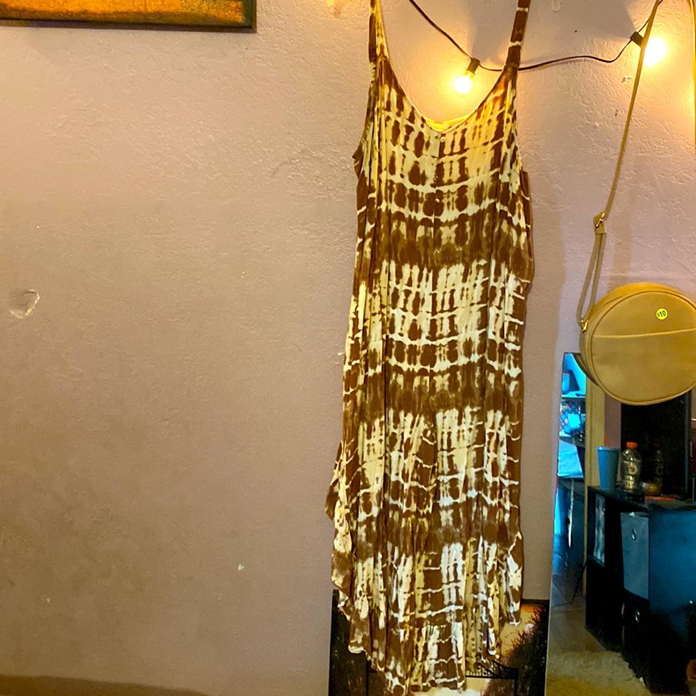 Size 1416 romper quarter length with spaghetti stripe, brown and white tie-dye